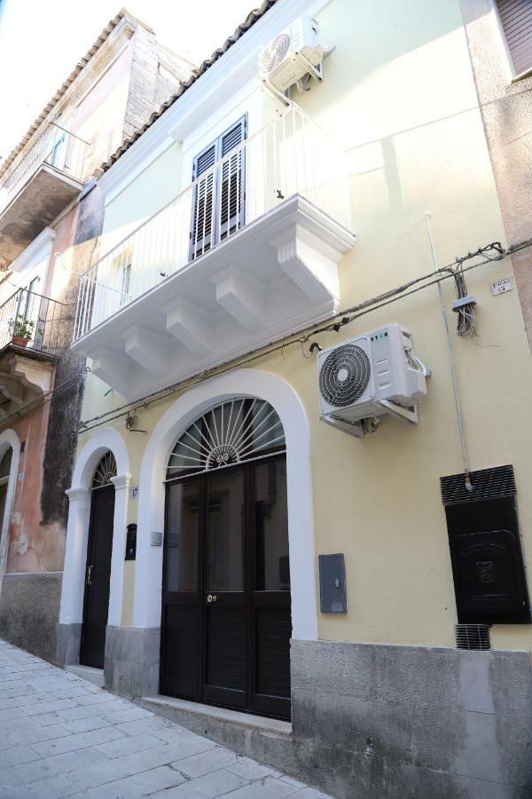 Izzhome Blue Ragusa Exterior foto